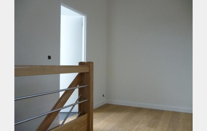 Annonces COLLONGES : Appartement | SAINT-JEAN-DE-GONVILLE (01630) | 71 m2 | 1 350 € 